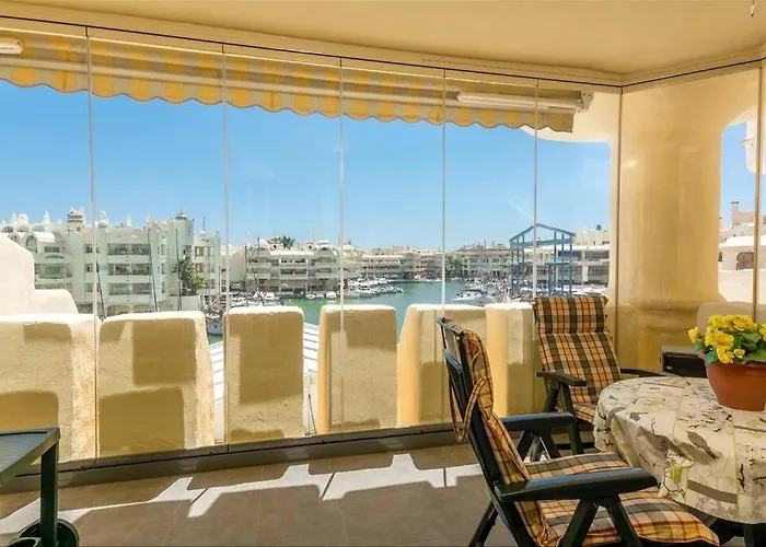 Puerto Marina 2 Bedrooms Apartment With Panoramic Sew View